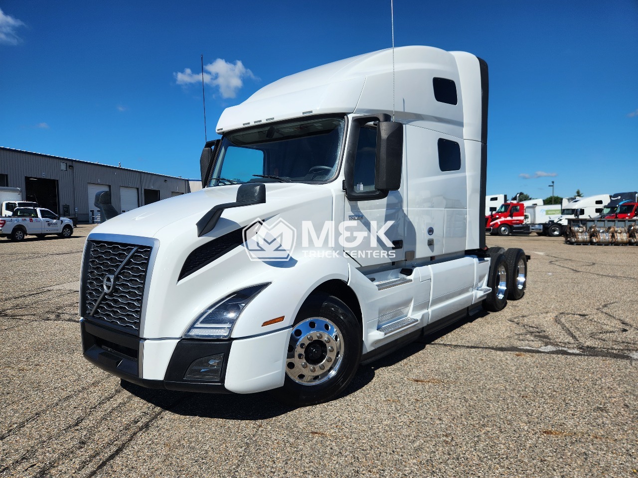 2024 VOLVO VNL64T760 Sleeper #1 2024 VOLVO VNL64T760 Sleeper #1