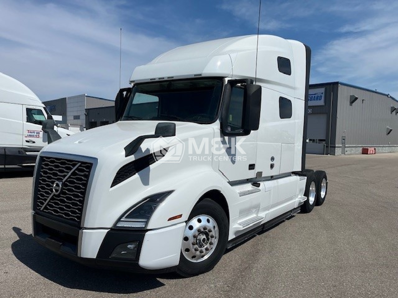 2024 VOLVO VNL64T760 Sleeper #1 2024 VOLVO VNL64T760 Sleeper #1