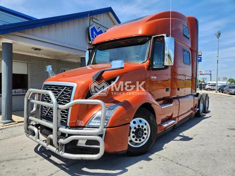 2024 VOLVO VNL64T860 Sleeper #323642