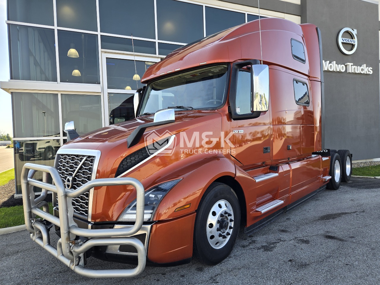 2024 VOLVO VNL64T860 Sleeper #1 2024 VOLVO VNL64T860 Sleeper #1