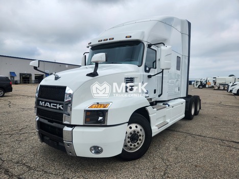 2022 MACK Anthem Sleeper #323811