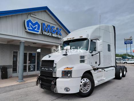 2022-mack-anthem-sleeper #324113