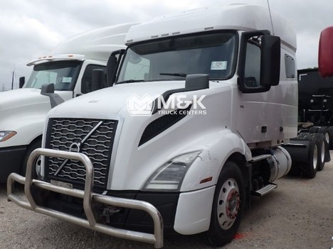 2020-volvo-vnl64t740-sleeper #324224