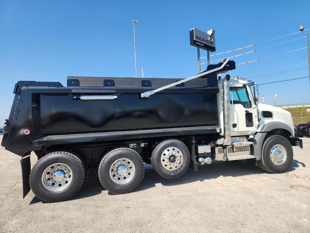 2027 Mack in Indianapolis, IN — photo 2