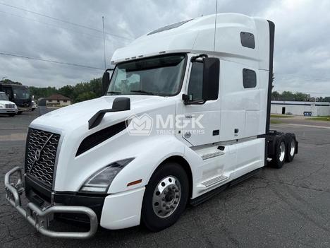 2022-volvo-vnl760-sleeper #324333