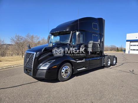 2023-volvo-vnl64t860-sleeper #324337
