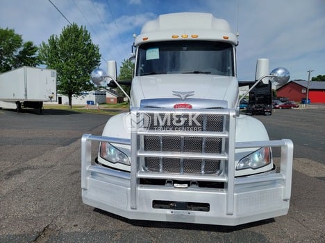 2022 PETERBILT 579 Sleeper #324355 2022 PETERBILT 579 Sleeper #324355