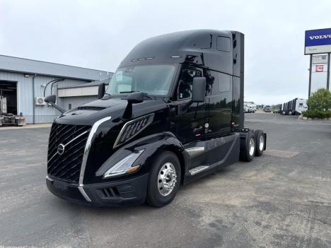 2025 Volvo NEW VNL64T660  #324526