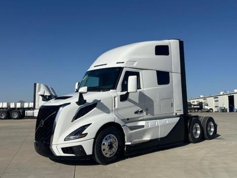 2026 Volvo NEW VNL64T660  #324577