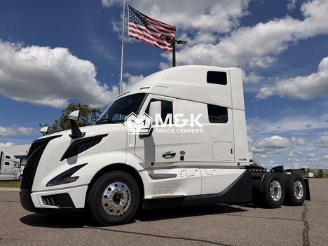 2027 Volvo NEW VNL64T860 Sleeper #324598