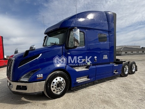 2022-volvo-vnl64t740-sleeper #324700