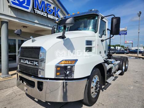 2020-mack-anthem-daycab #325255