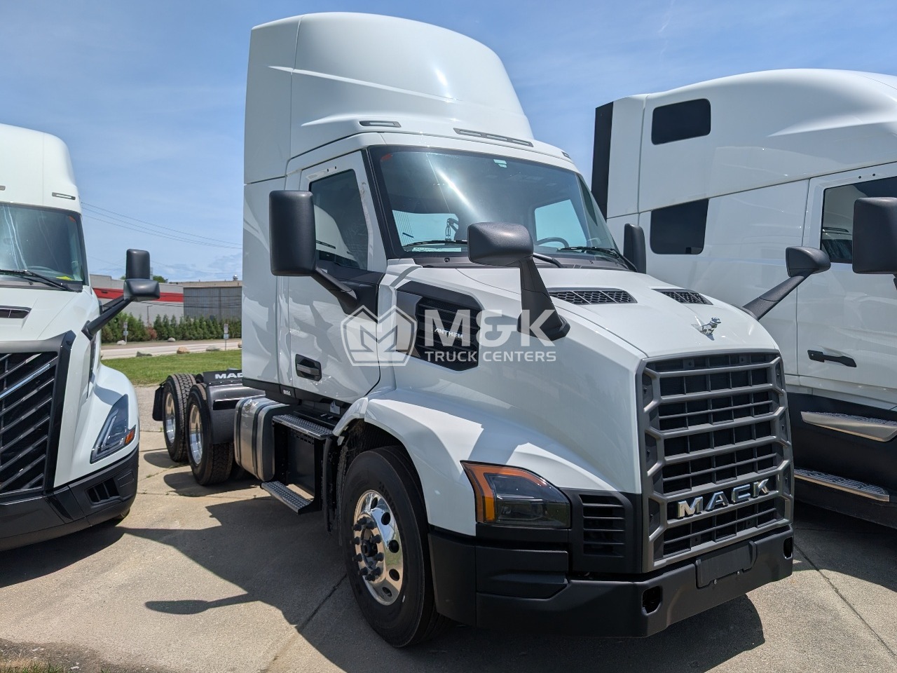 2027 MACK AN64DC Daycab #1 2027 MACK AN64DC Daycab #1
