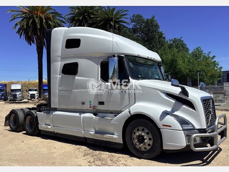 2025-volvo-vnl64t760-sleeper #325288