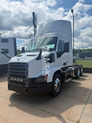 2026 MACK Anthem Daycab #325302