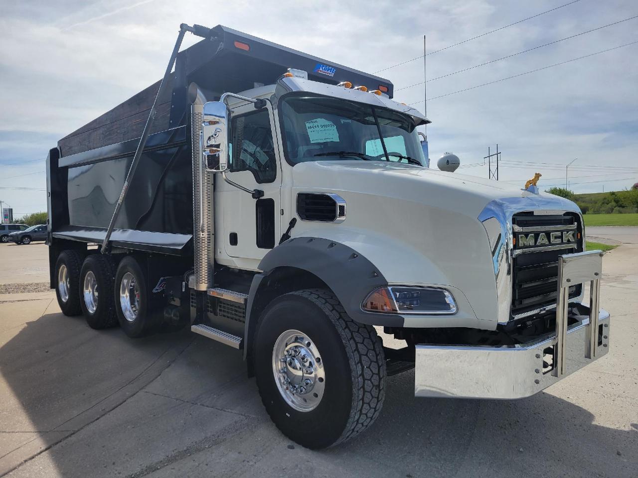 2027 Mack in Indianapolis, IN — photo 3