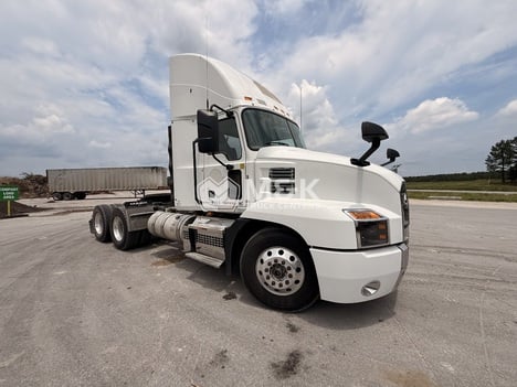 2020 MACK Anthem AN64T Daycab #325508