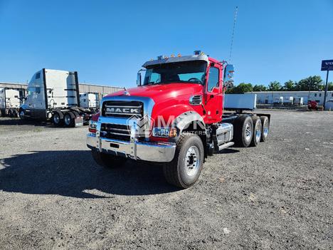 2027 MACK GR84FR Dump Truck #325589