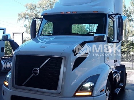 2019 VOLVO VNR42T300 Daycab #325597