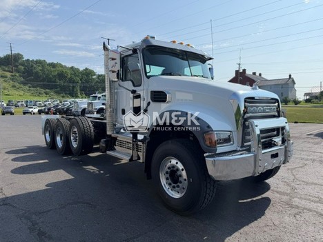 2027 MACK GR84F Dump Truck #325643