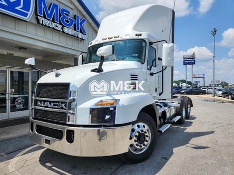 2022 MACK Anthem Daycab #325653 2022 MACK Anthem Daycab #325653