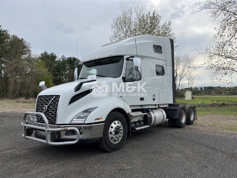 2022-volvo-vnl64t760-sleeper #325905