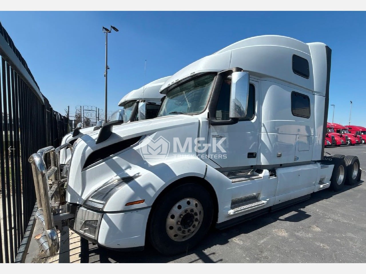 2024 VOLVO VNL64T860 Sleeper #1 2024 VOLVO VNL64T860 Sleeper #1