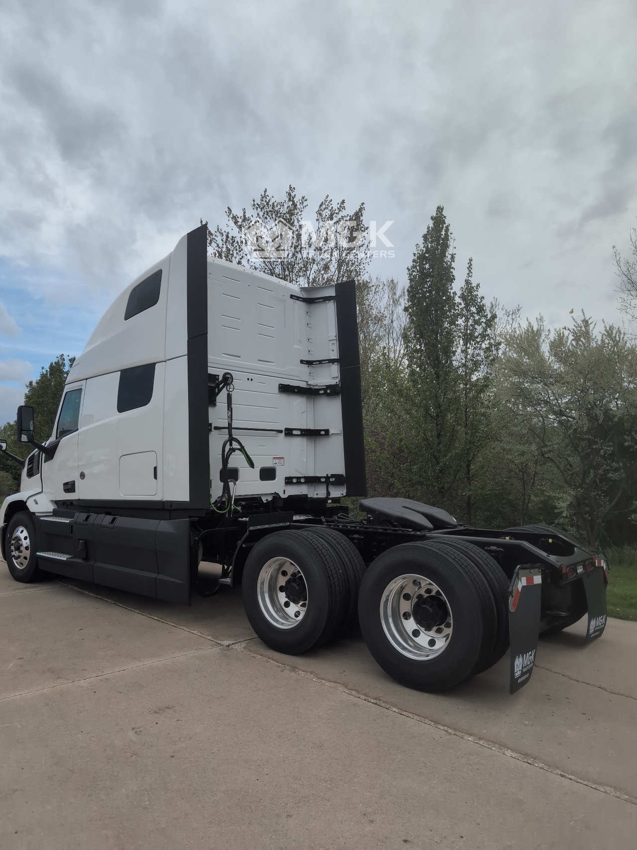2026 MACK Pioneer Sleeper #1 2026 MACK Pioneer Sleeper #1