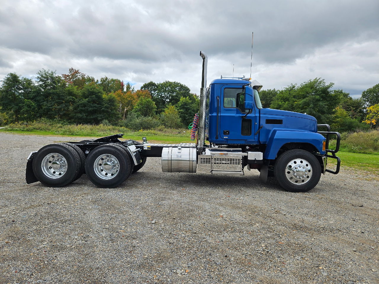 2027 Mack Pinnacle in Altoona, PA — photo 4