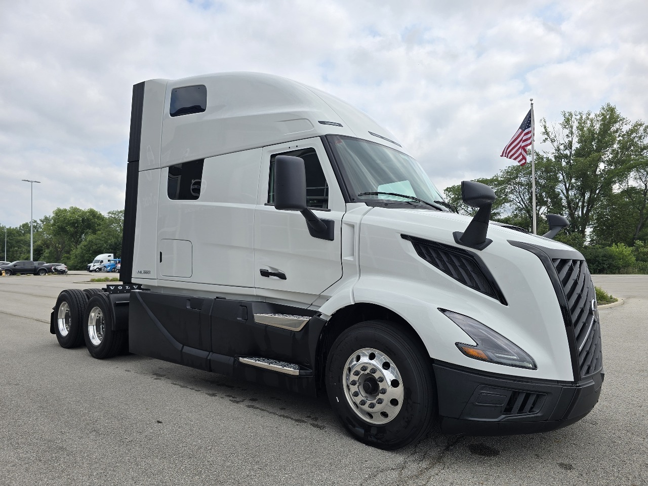 2027 Volvo VNL 860 in Dunmore, PA — photo 3