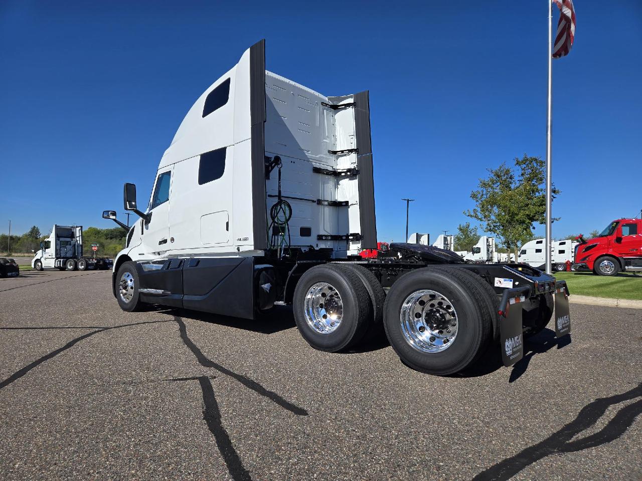 2027 Volvo in Elk River, MN — photo 3