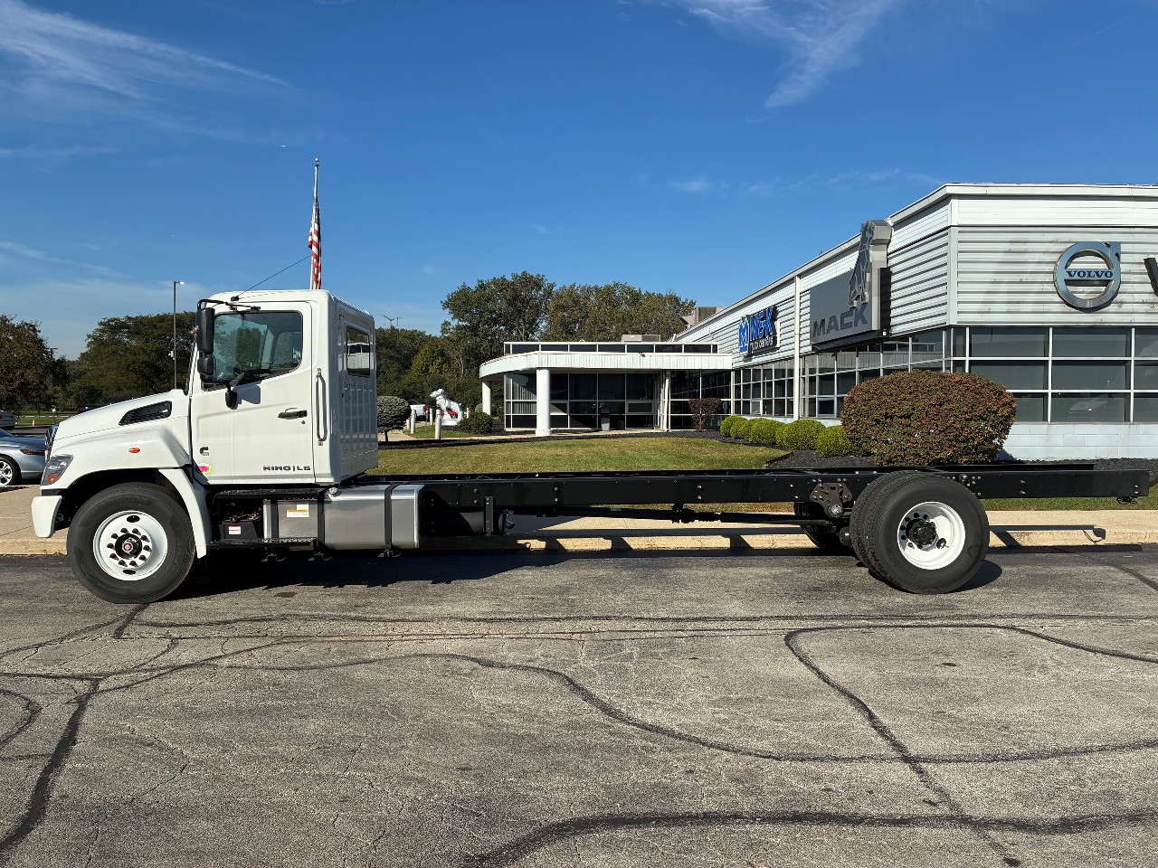 2026 Hino in Summit, IL — photo 3