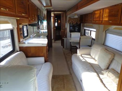 USED 2001 AMERICAN TRADITION CLASS A DIESEL RV #1082-35