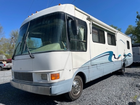USED 2000 NATIONAL RV DOLPHIN 5350 CLASS A GAS RV #1293-2