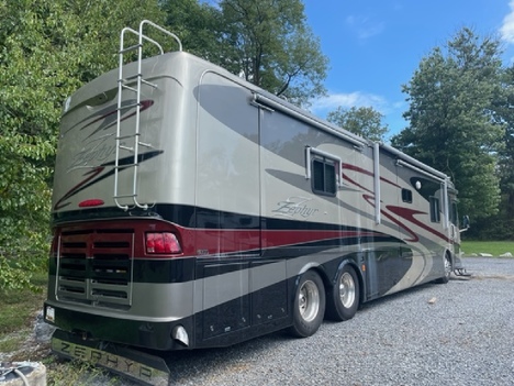 USED 2005 TIFFIN ZEPHYR 45QDZ CLASS A DIESEL RV #1318-5