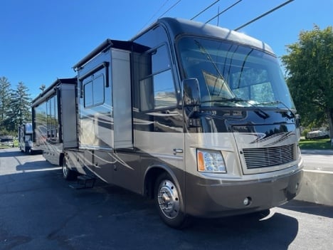 USED 2011 THOR MOTORCOACH CHALLENGER 37KT CLASS A GAS RV #1319-1
