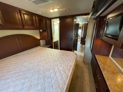 USED 2011 THOR MOTORCOACH CHALLENGER 37KT CLASS A GAS RV #1319-49