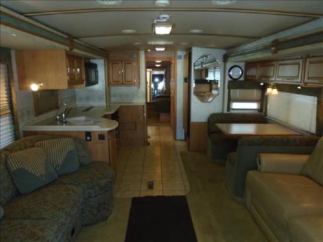 USED 2005 WINNEBAGO JOURNEY 39K CLASS A DIESEL RV #1324-19