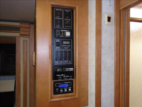 USED 2005 WINNEBAGO JOURNEY 39K CLASS A DIESEL RV #1324-57