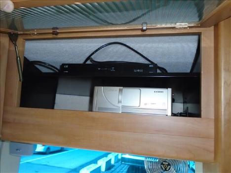 USED 2005 WINNEBAGO JOURNEY 39K CLASS A DIESEL RV #1324-64