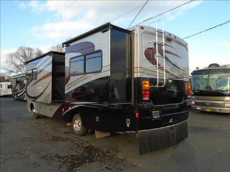 USED 2011 FLEETWOOD BOUNDER 30T CLASS A GAS RV #1327-3