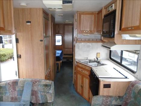 USED 1996 COACHMEN LEPRECHAUN 285QB CLASS C RV #1328-10
