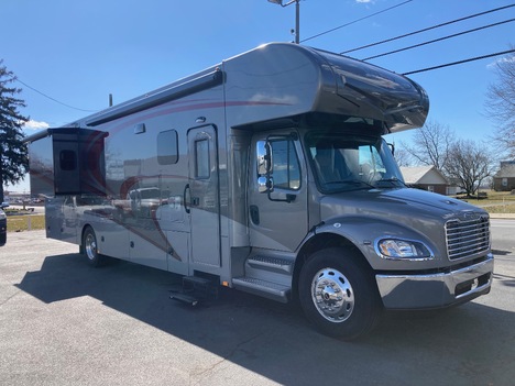 USED 2019 COACHMEN VALENCIA CLASS C RV #1332-8