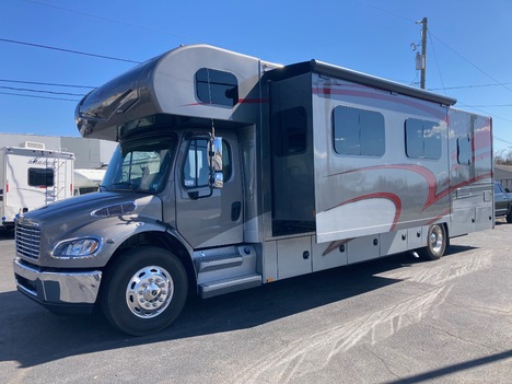USED 2019 COACHMEN VALENCIA CLASS C RV #1332-9