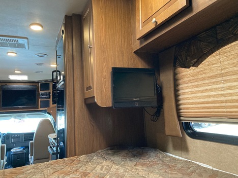 USED 2015 COACHMEN LEPRECHAUN 22QB CLASS C RV #1334-20