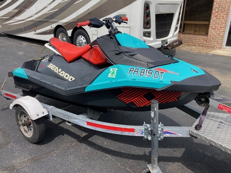 USED 2017 SEADOO SPARK TRIXX JETSKI BOAT #1342-2