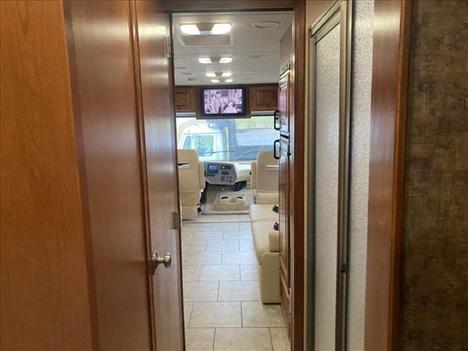USED 2012 TIFFIN ALLEGRO 30GA CLASS A GAS RV #1348-11