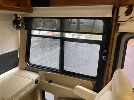 USED 2012 TIFFIN ALLEGRO 30GA CLASS A GAS RV #1348-53