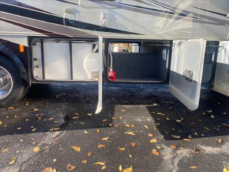 USED 2012 TIFFIN ALLEGRO 30GA CLASS A GAS RV #1348-70