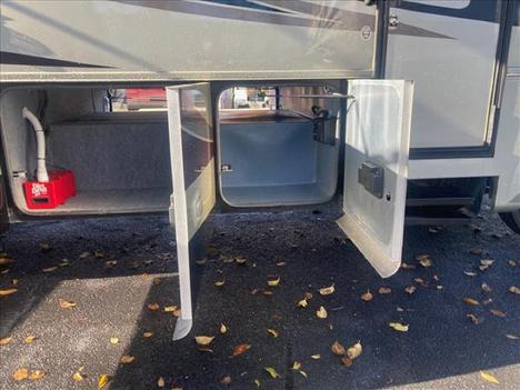 USED 2012 TIFFIN ALLEGRO 30GA CLASS A GAS RV #1348-71